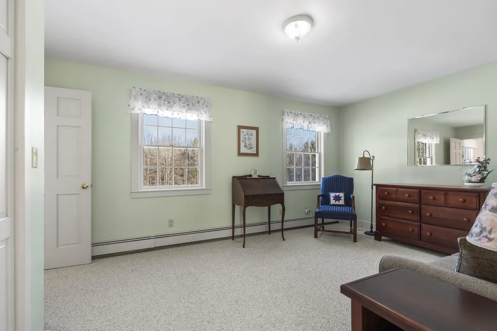 25 Stoneybrook Lane Bristol ME 04539