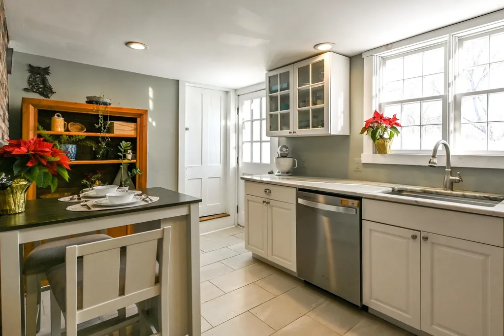 30 Joy Valley Road Buxton ME 04093