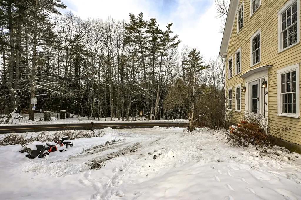 30 Joy Valley Road Buxton ME 04093