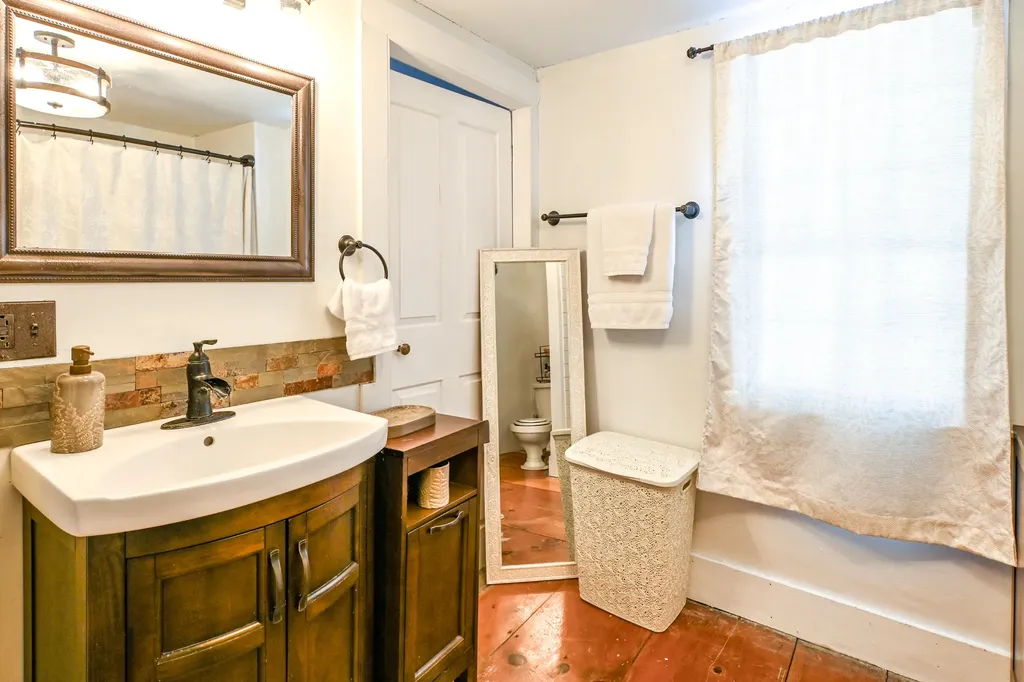 30 Joy Valley Road Buxton ME 04093