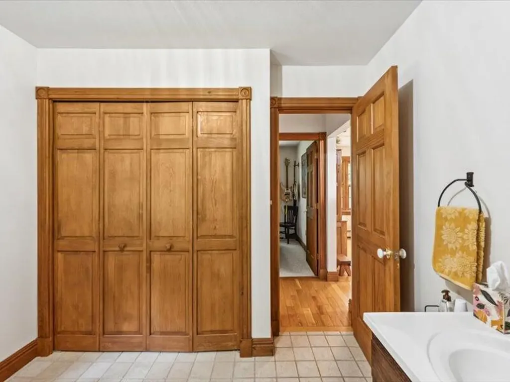 99 Tapley Farm Road Newburgh ME 04444