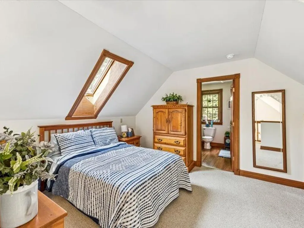 99 Tapley Farm Road Newburgh ME 04444