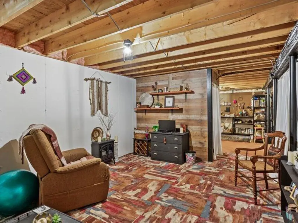 99 Tapley Farm Road Newburgh ME 04444