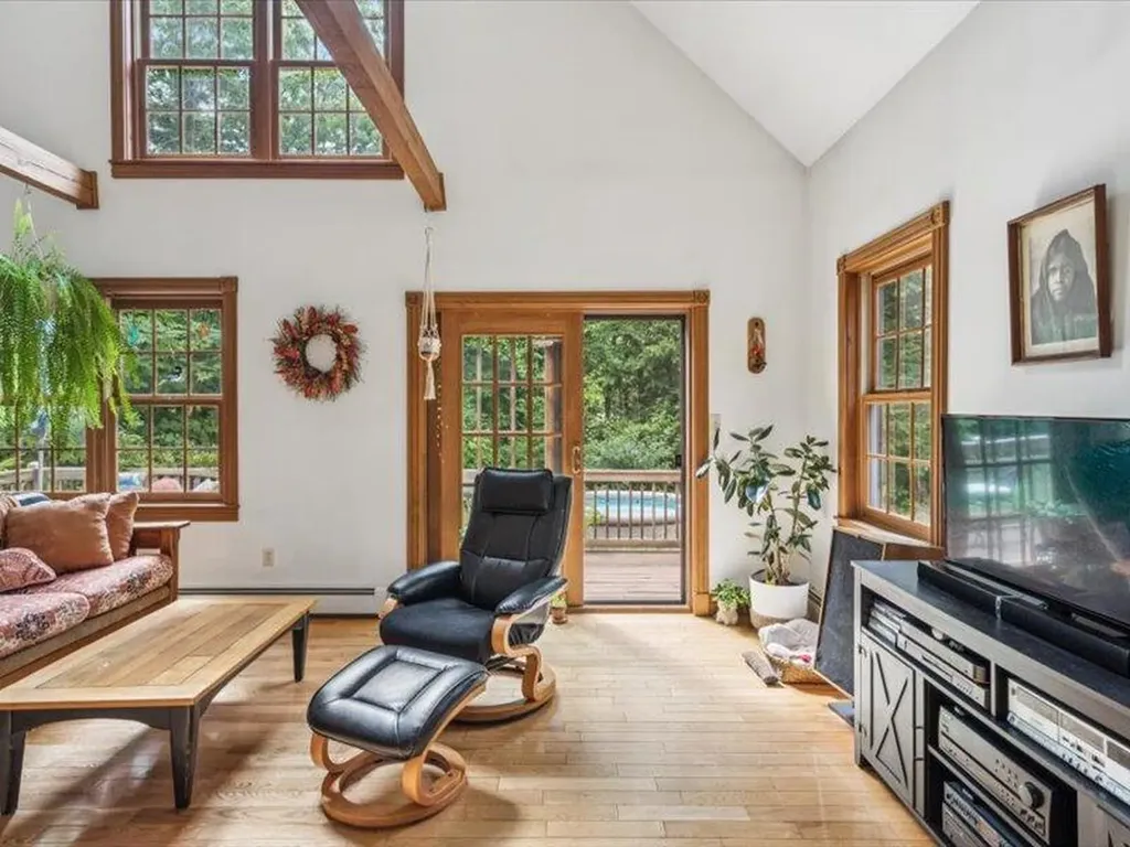 99 Tapley Farm Road Newburgh ME 04444