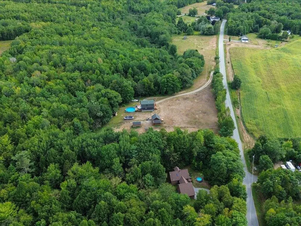 99 Tapley Farm Road Newburgh ME 04444