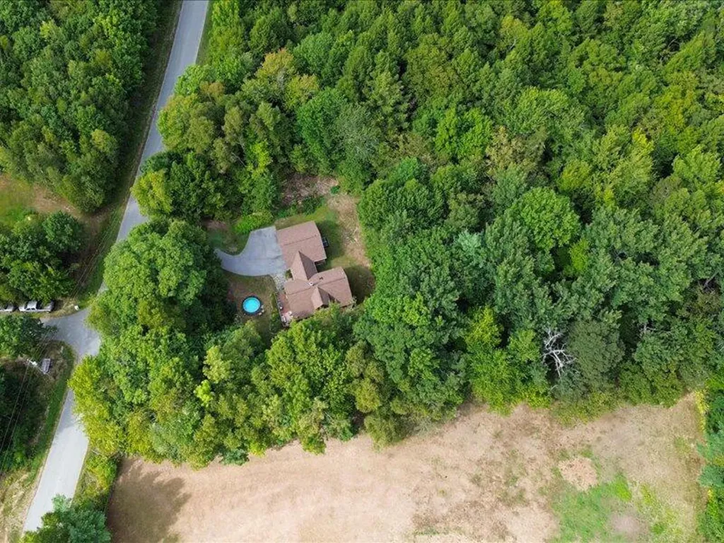99 Tapley Farm Road Newburgh ME 04444