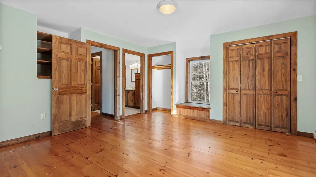 2206 Carmel Road N Newburgh ME 04444