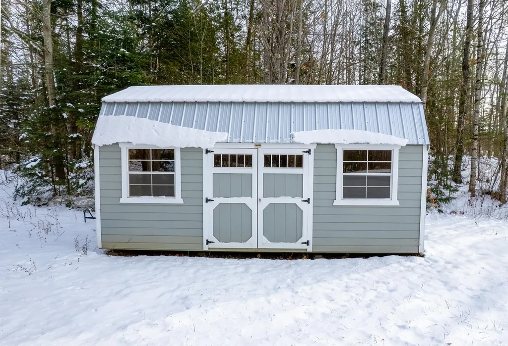 2206 Carmel Road N Newburgh ME 04444