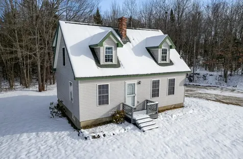 2206 Carmel Road N Newburgh ME 04444