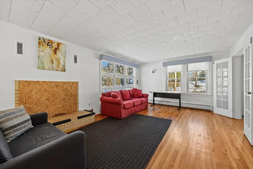 6 Decary Road Biddeford ME 04005