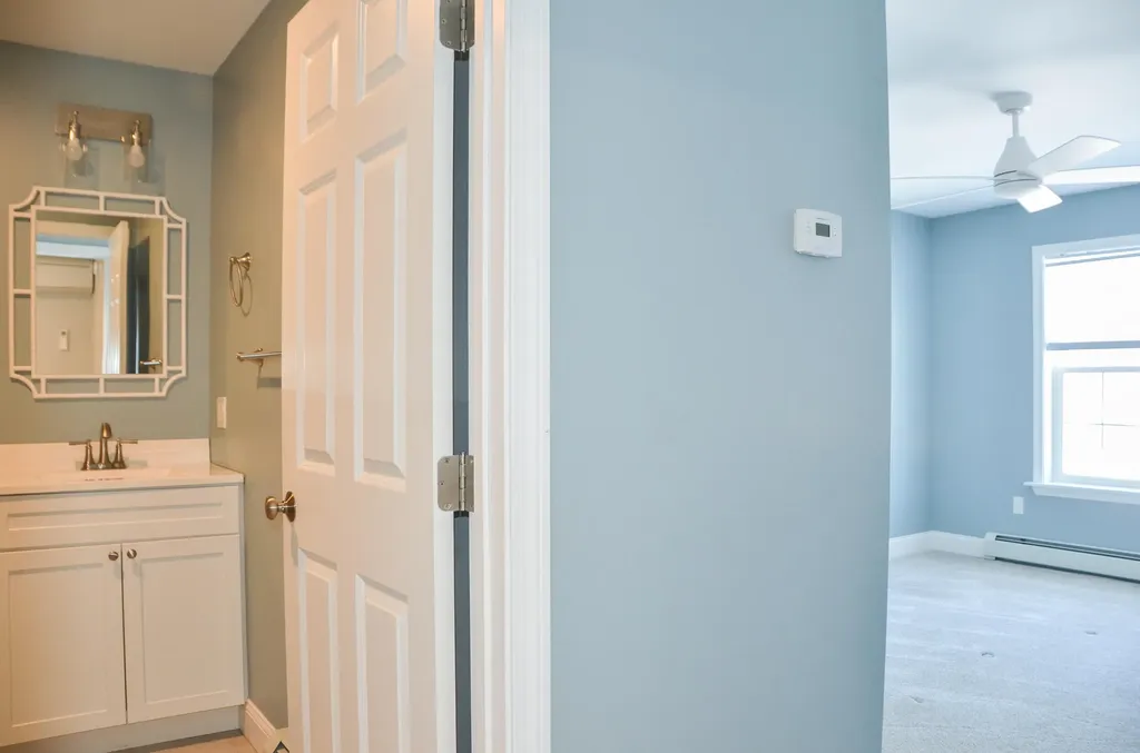 18 Violet Drive Farmingdale ME 04344