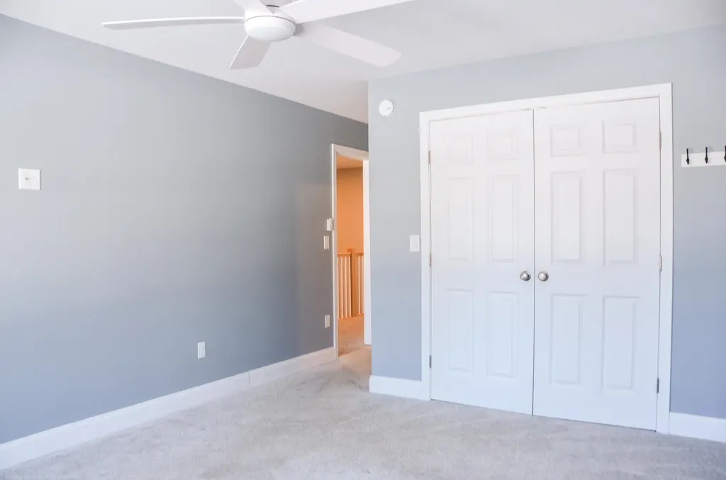 18 Violet Drive Farmingdale ME 04344