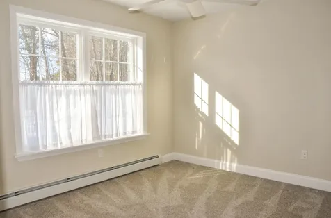 18 Violet Drive Farmingdale ME 04344
