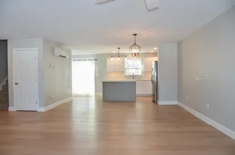 18 Violet Drive Farmingdale ME 04344