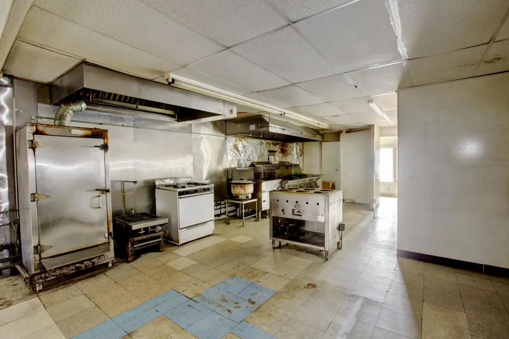 1435 Forest Avenue Portland ME 04103