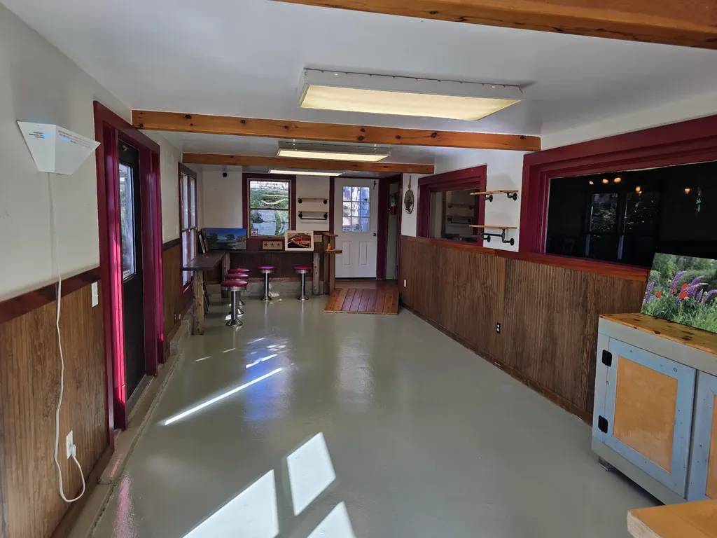 49 Water Street Wiscasset ME 04578