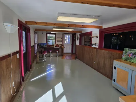 49 Water Street Wiscasset ME 04578