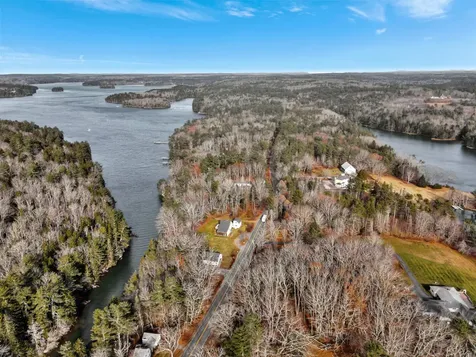 1577 State Route 129 Road South Bristol ME 04568