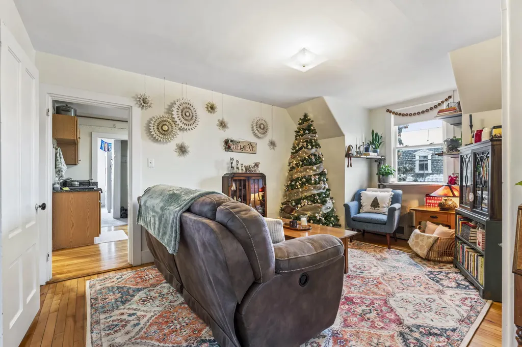 64-66 Melbourne Street Portland ME 04101