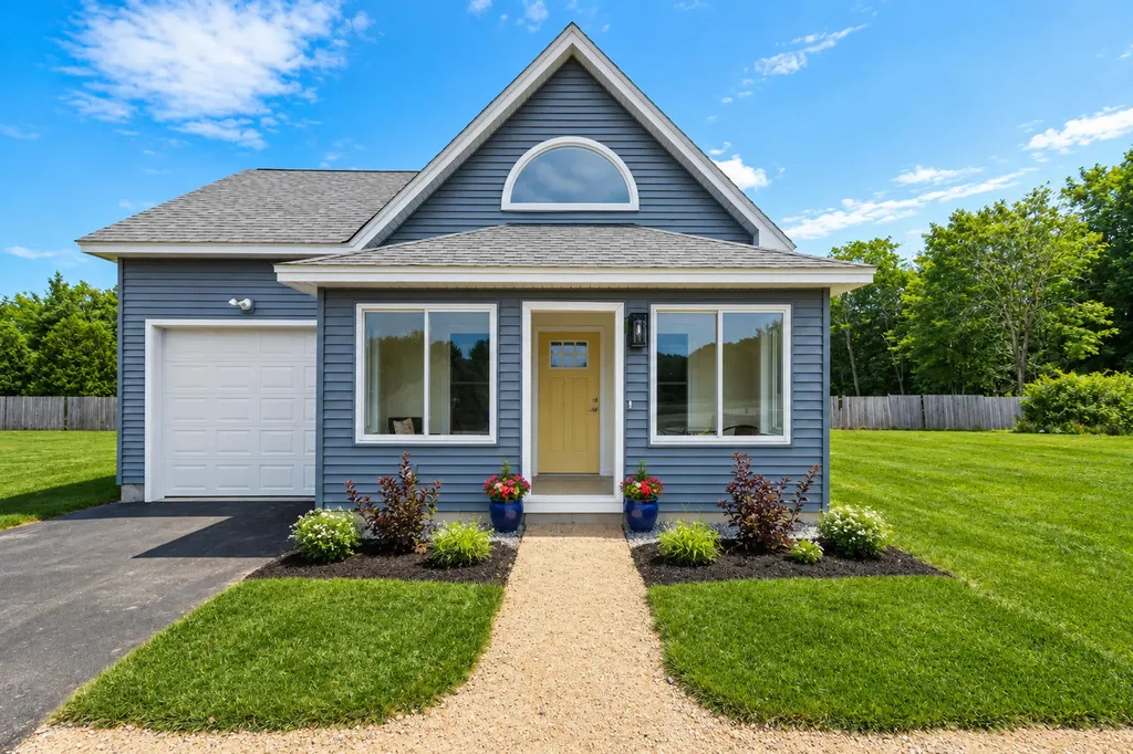 16 Thistle Drive Gorham ME 04038