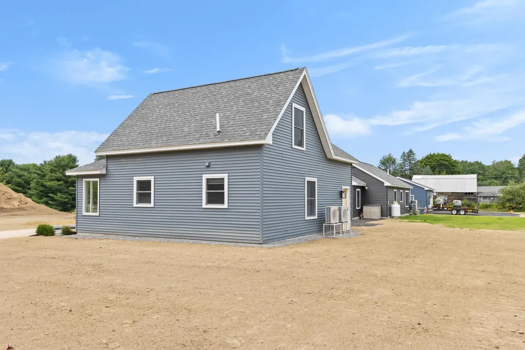 16 Thistle Drive Gorham ME 04038