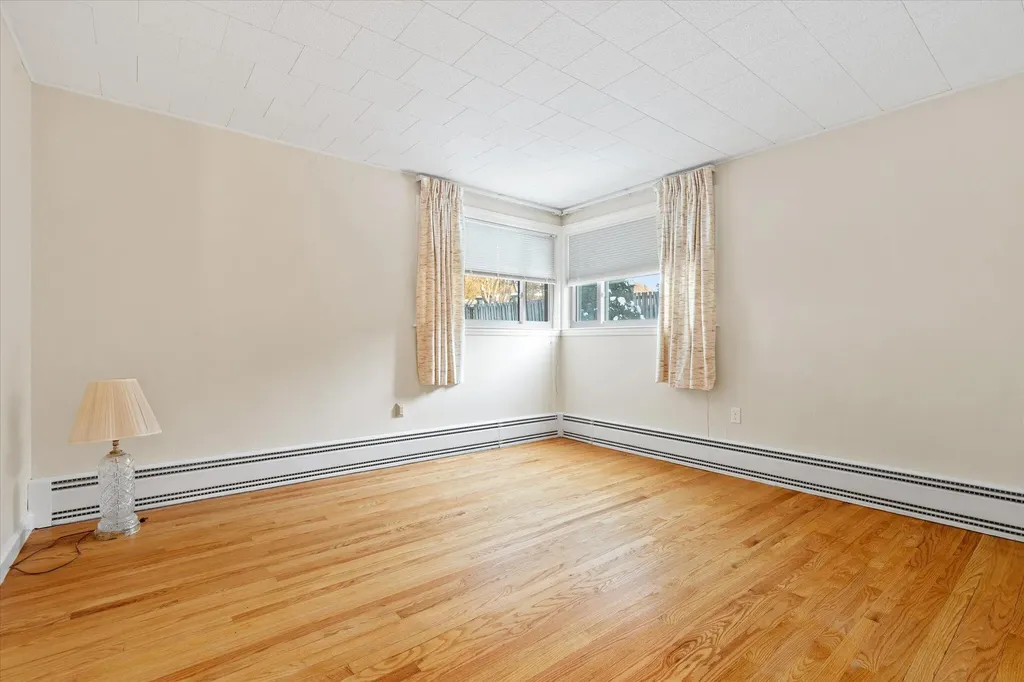 201 Clyde Road Bangor ME 04401