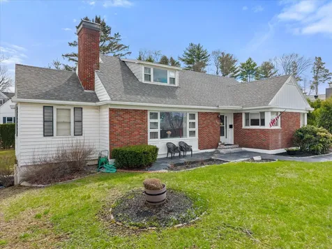 201 Clyde Road Bangor ME 04401