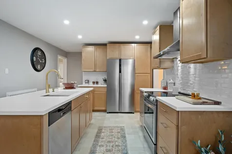 201 Clyde Road Bangor ME 04401