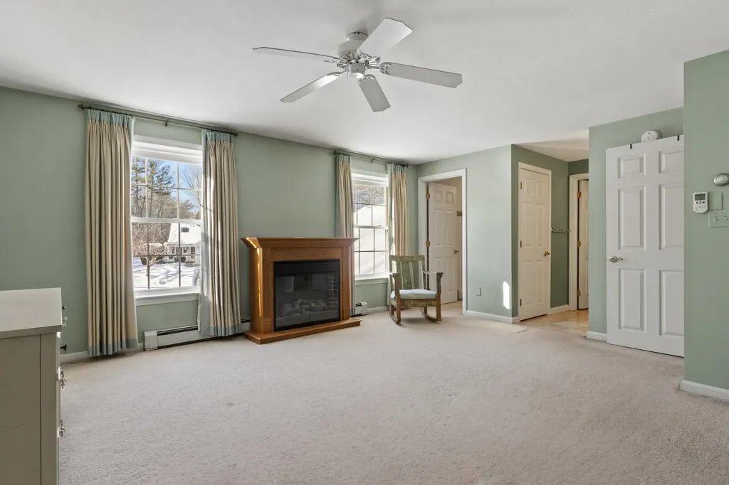 14 Hampton Glen Drive Kennebunk ME 04043