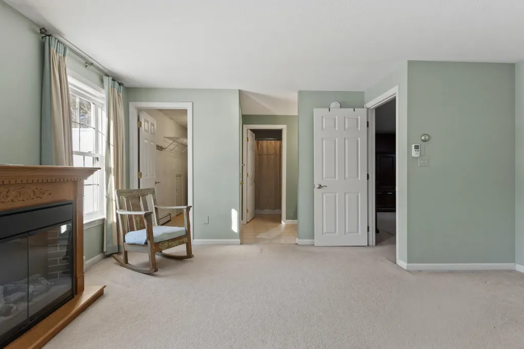 14 Hampton Glen Drive Kennebunk ME 04043
