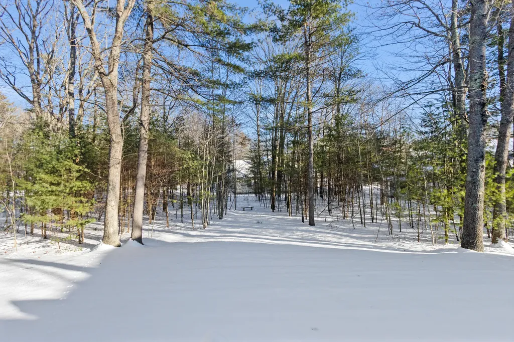 14 Hampton Glen Drive Kennebunk ME 04043