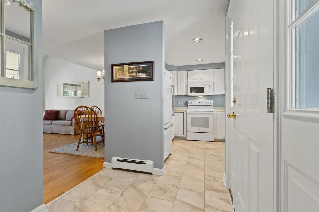 14 Hampton Glen Drive Kennebunk ME 04043