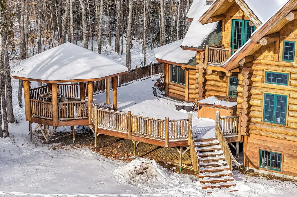 5008 Twin Brook Road Carrabassett Valley ME 04947