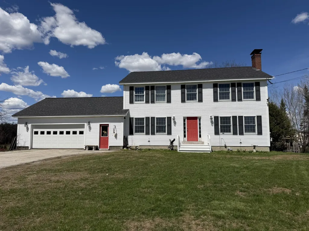387 Exeter Road Corinth ME 04427