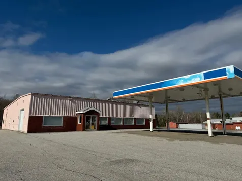 953 Central Street Millinocket ME 04462