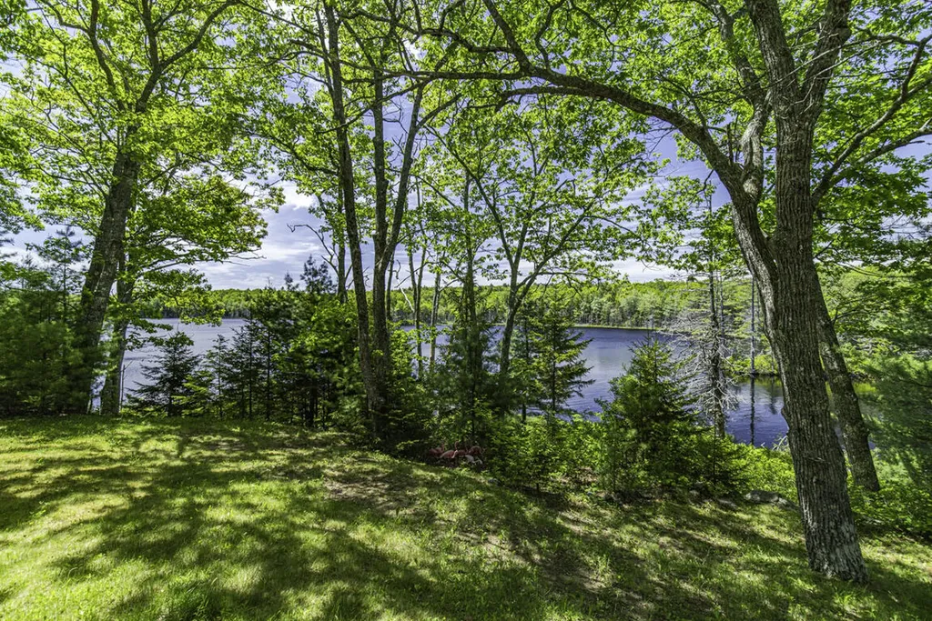 48 Douglass Loop Blue Hill ME 04614