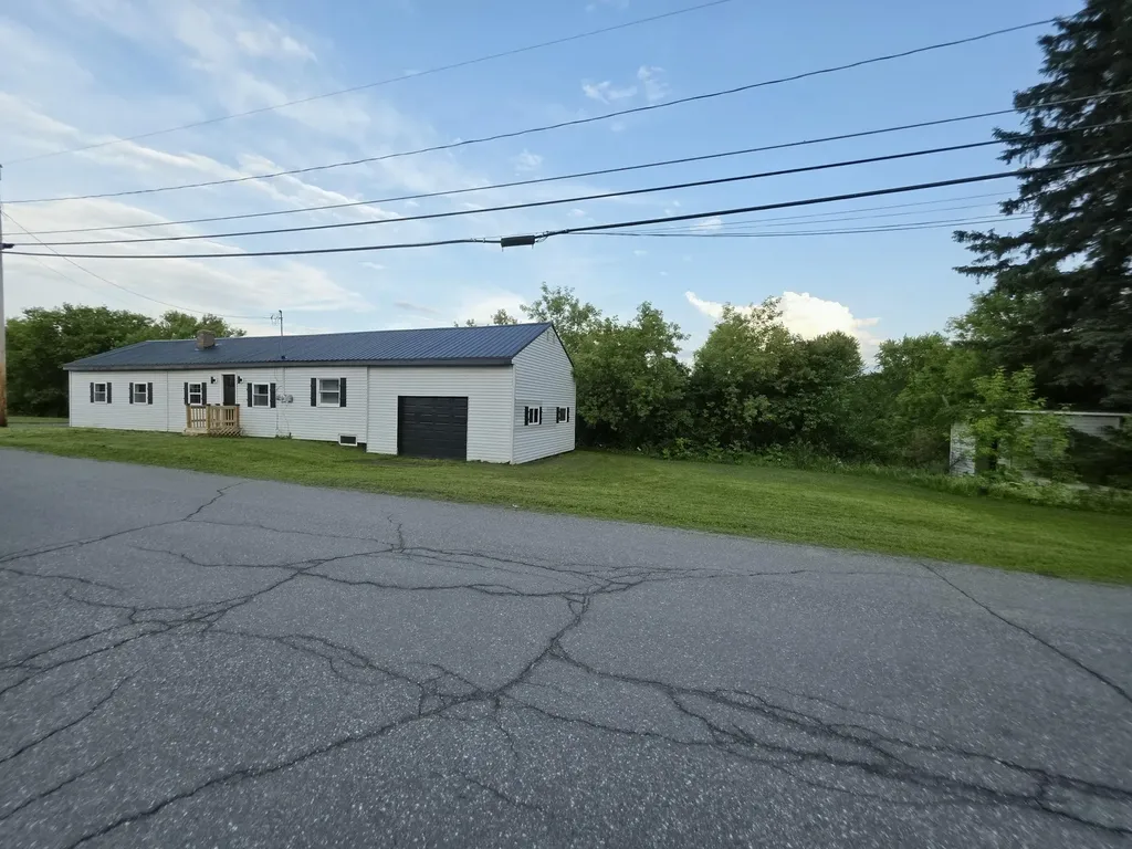 29 Exchange Street Presque Isle ME 04769