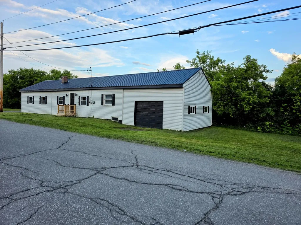 29 Exchange Street Presque Isle ME 04769