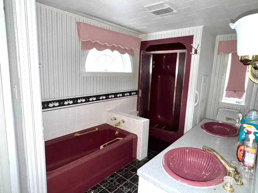 358 Main Street Saint Agatha ME 04772