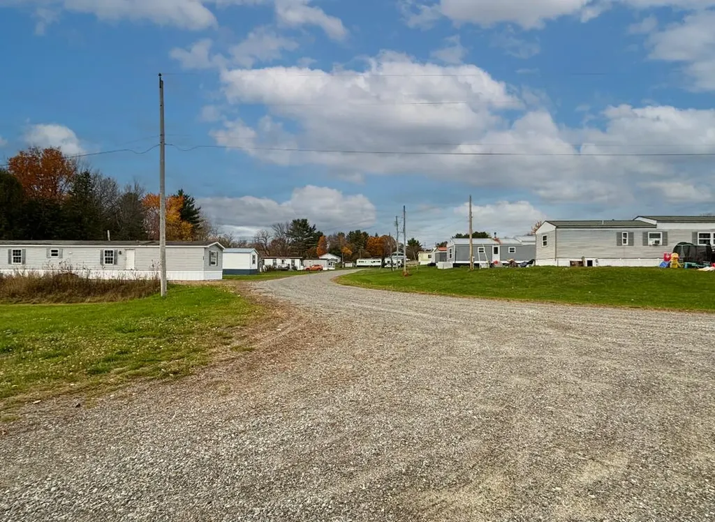 714 Hinckley Road Clinton ME 04927