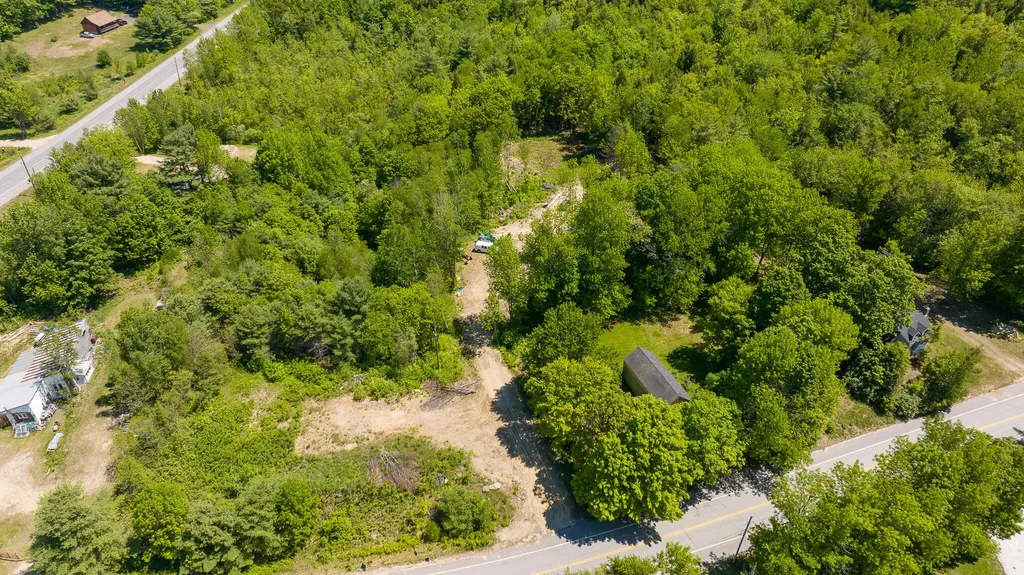 22 E Dixfield Road Dixfield ME 04224