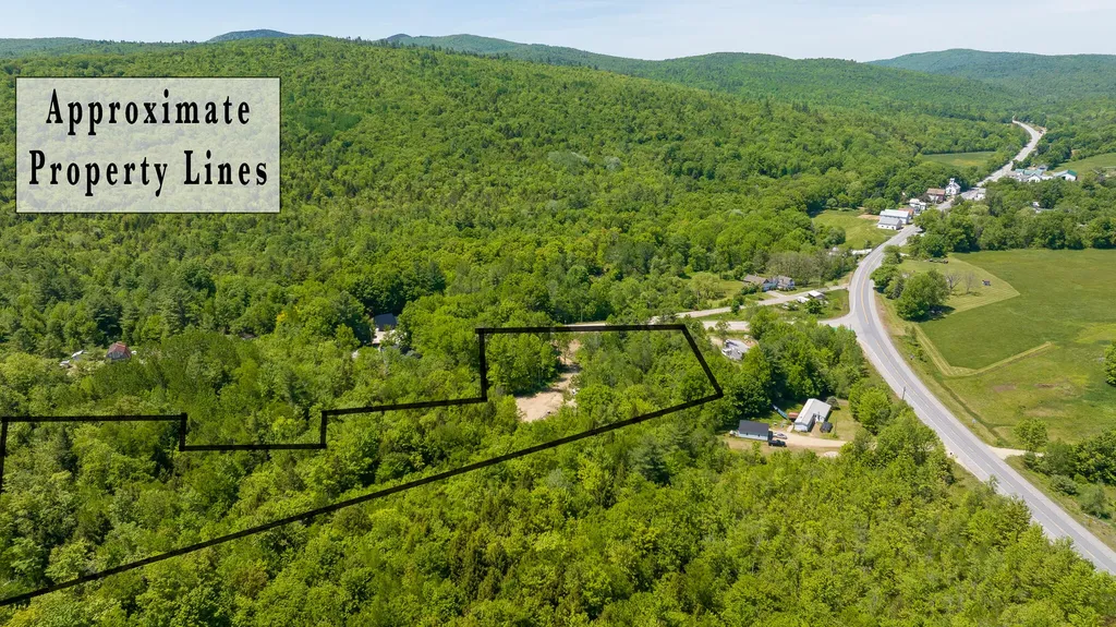 22 E Dixfield Road Dixfield ME 04224
