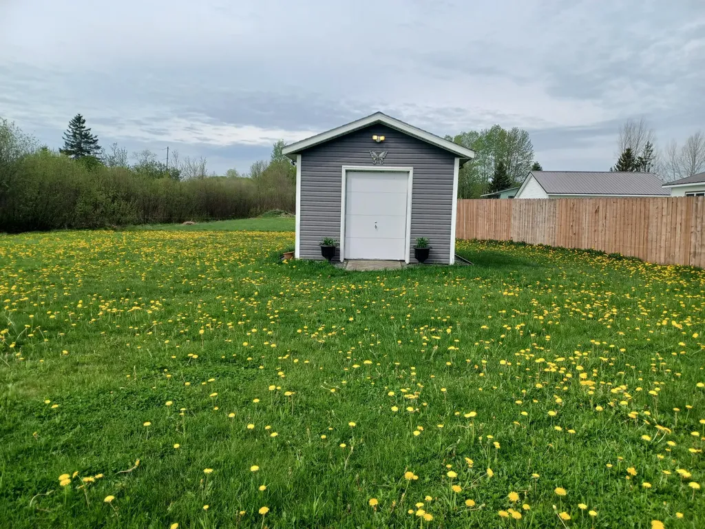 107 Morse Street Van Buren ME 04785