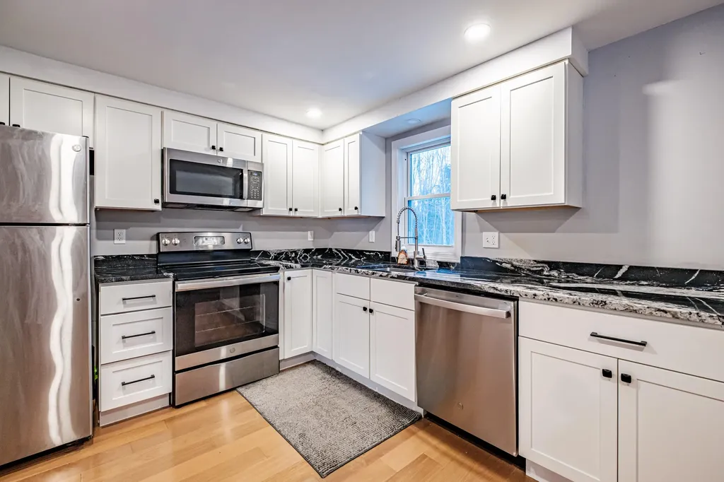 89 Shaws Mill Road Gorham ME 04038
