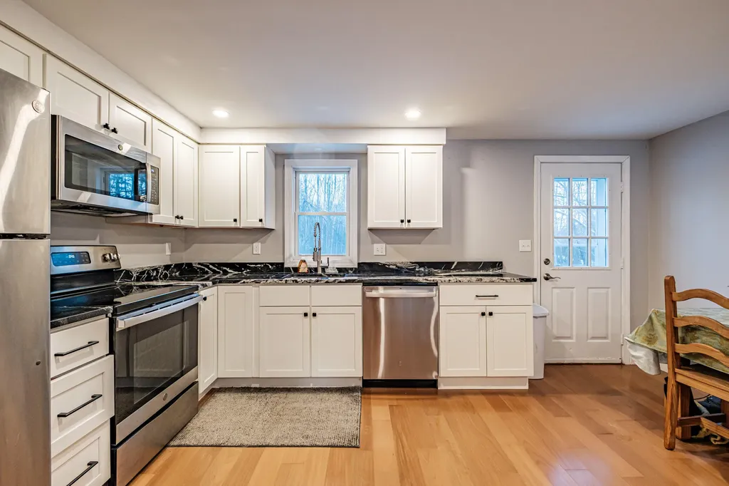 89 Shaws Mill Road Gorham ME 04038