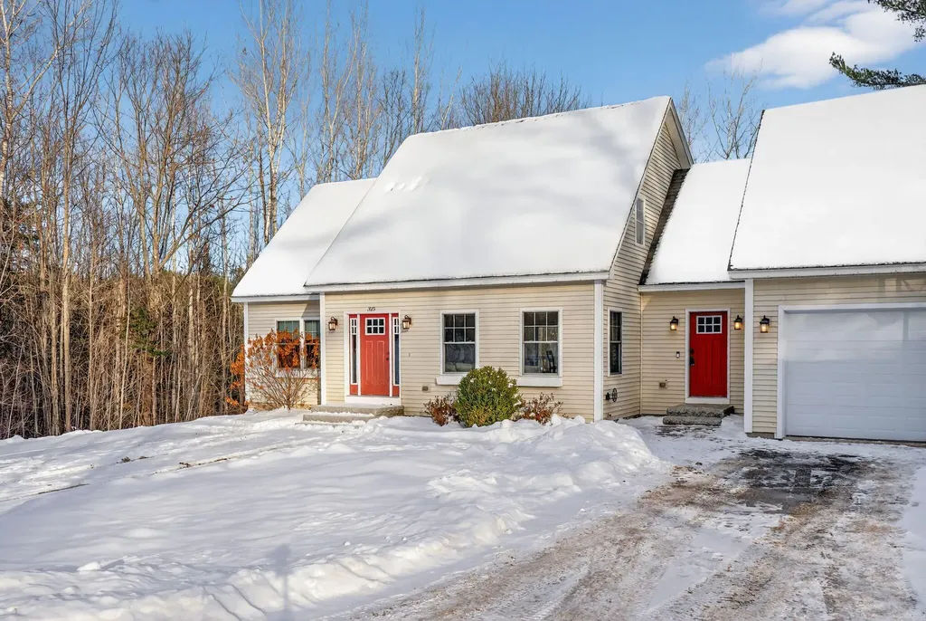 325 Fairway Drive Auburn ME 04210