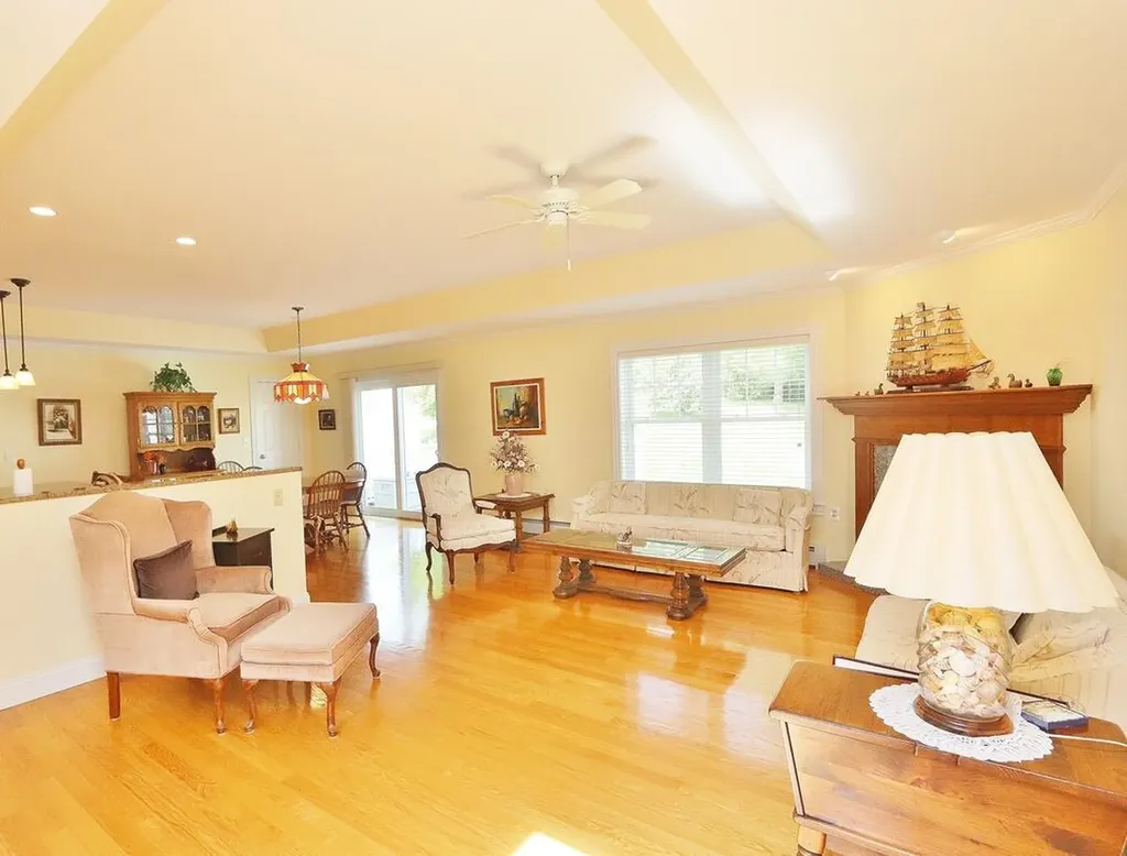 122 Chickadee Lane Bangor ME 04401