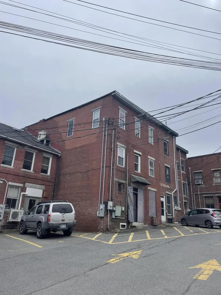 101 Main Street Belfast ME 04915