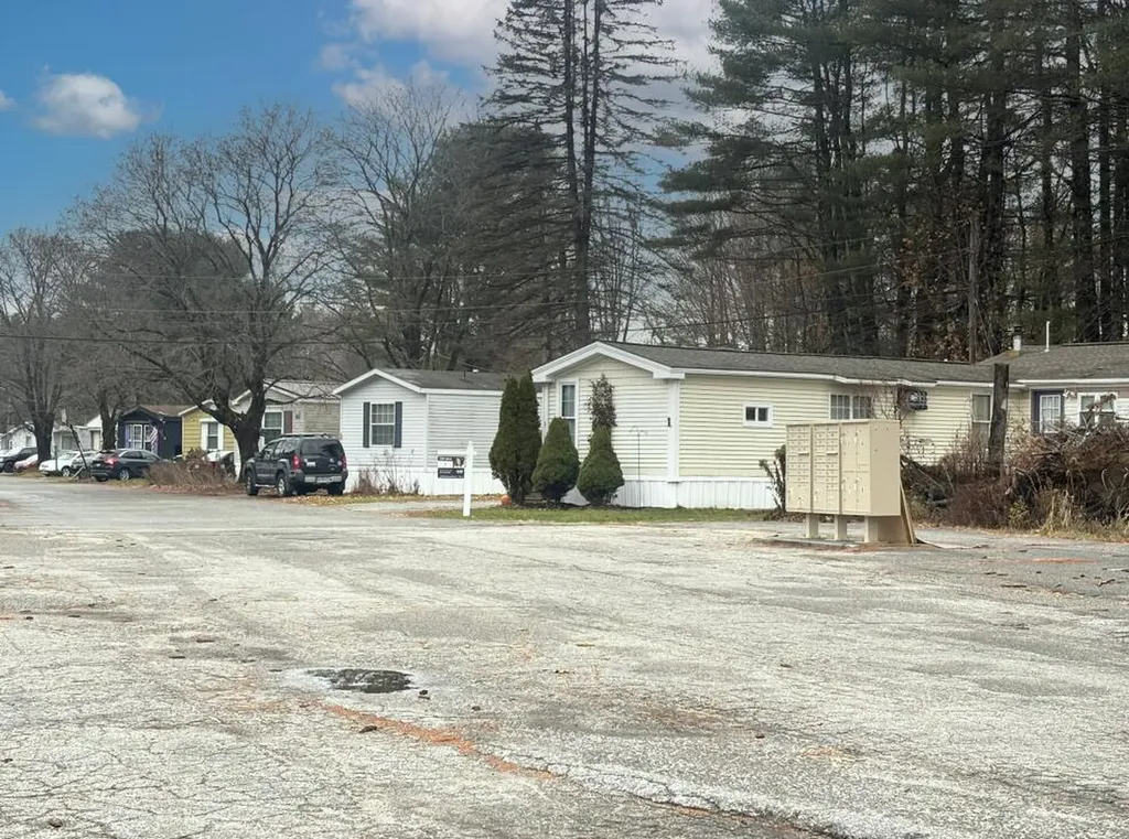 2161 Lisbon Road Lewiston ME 04240