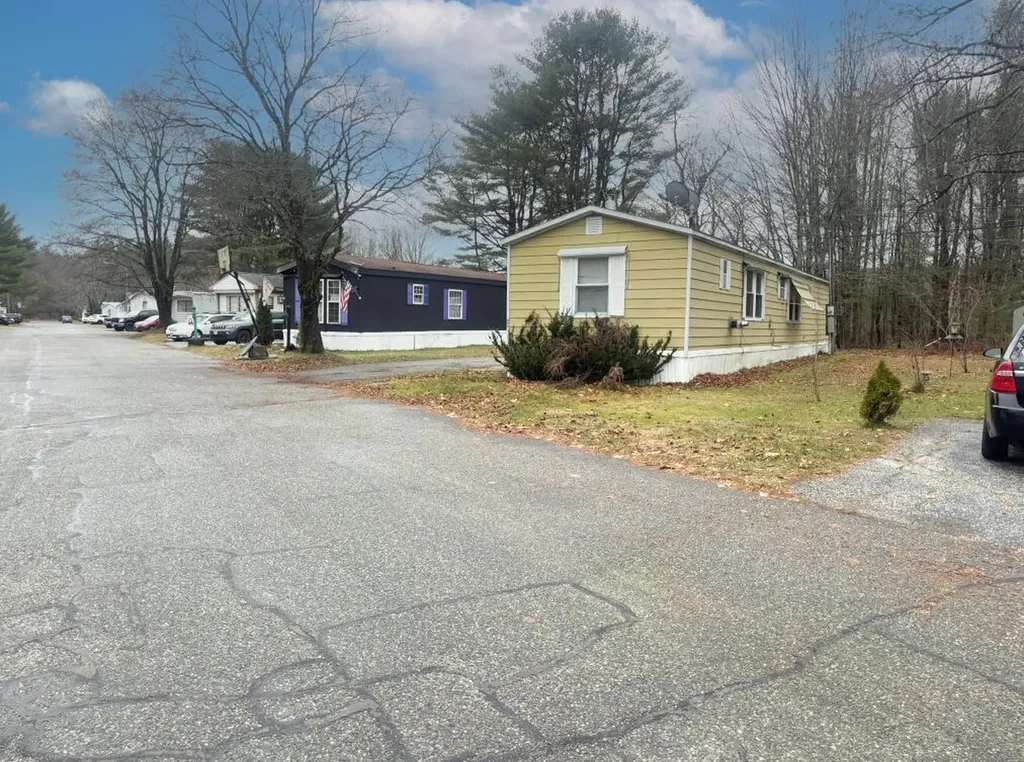 2161 Lisbon Road Lewiston ME 04240